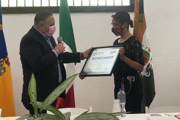 14-reconocimientosensesion-26B948DF9-F8E4-B60C-A45C-CB1215BF315F.jpg